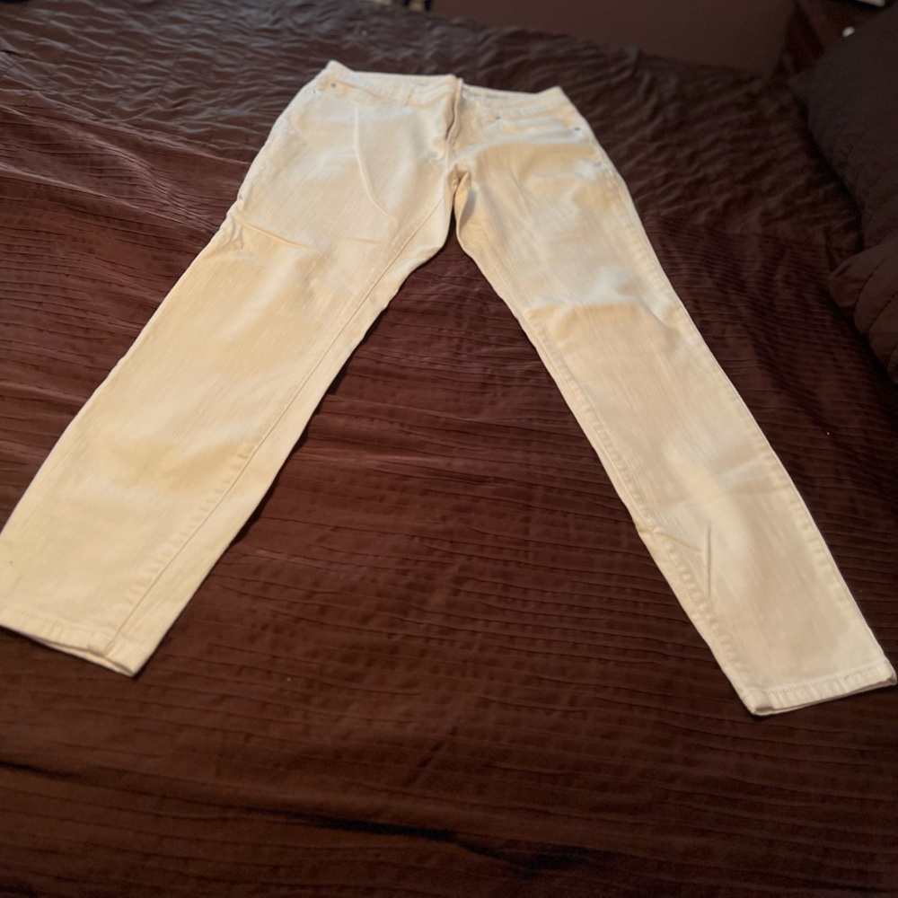 White Jeans